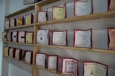 雙柏民族刺繡 '織密' 鄉村振興圖