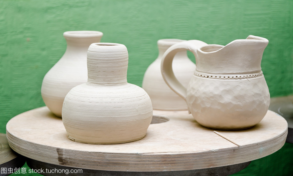 指尖匠心，網傳藝術 手工陶器在互聯網時代的銷售新篇